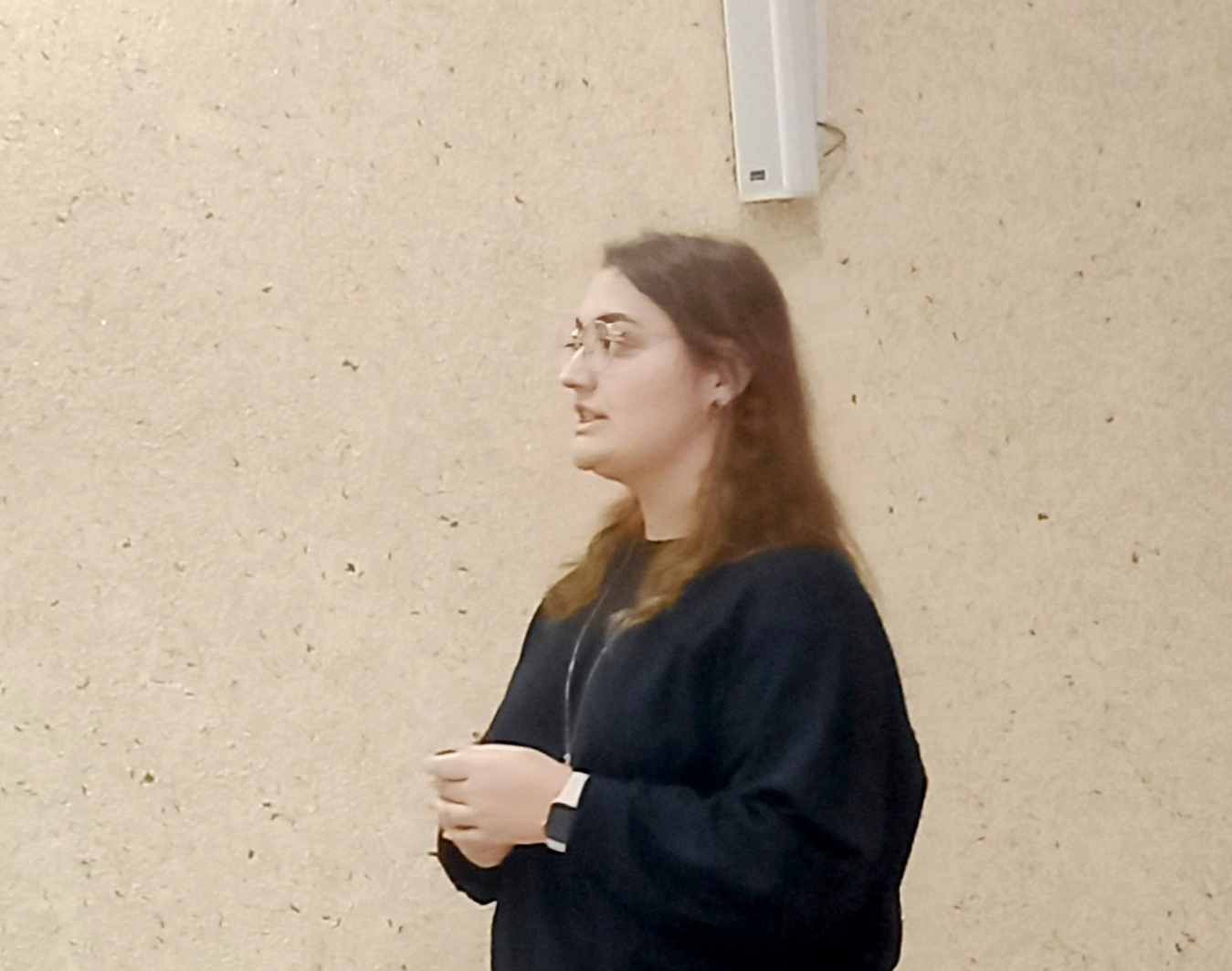 Доповідає Мар'яна Крохмальна